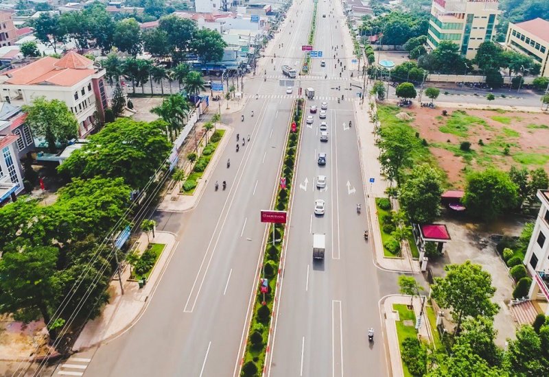 Trục đường huyết mạch Quốc Lộ 13 nối thị xã Chơn Thành với tỉnh Bình Dương, TPHCM và các tỉnh Tây Nguyên